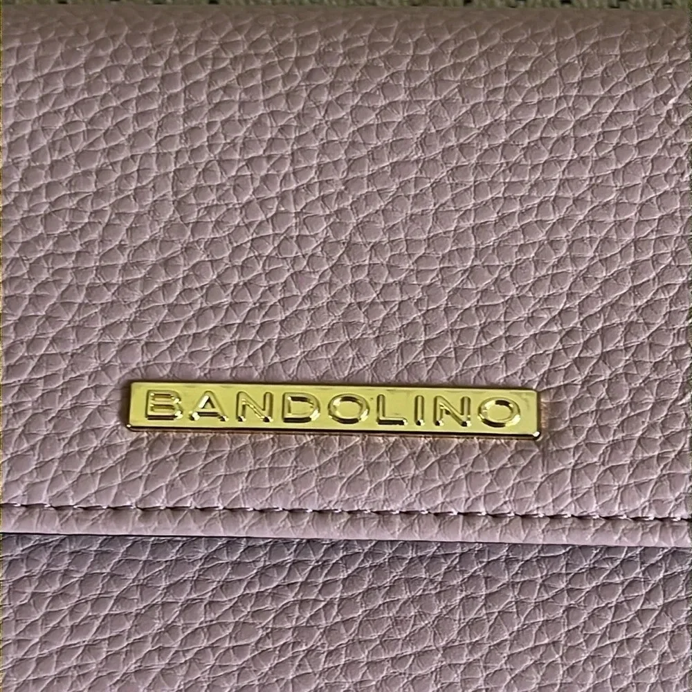 Bandolino chain link wristlet tri fold pink wallet